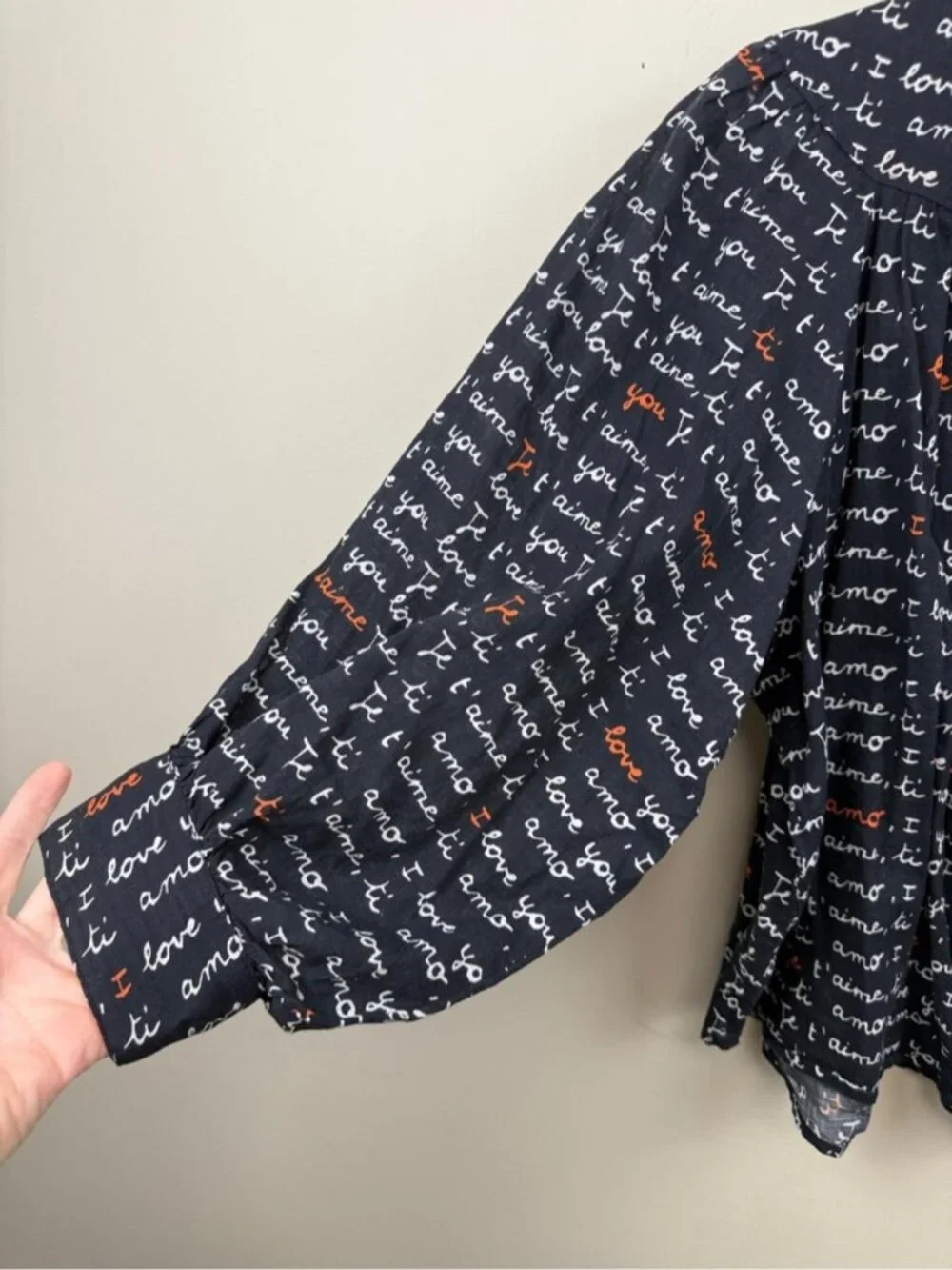 Anthropologie Laetitia Rouget I love you Puff-Sleeved Buttondown blouse small
